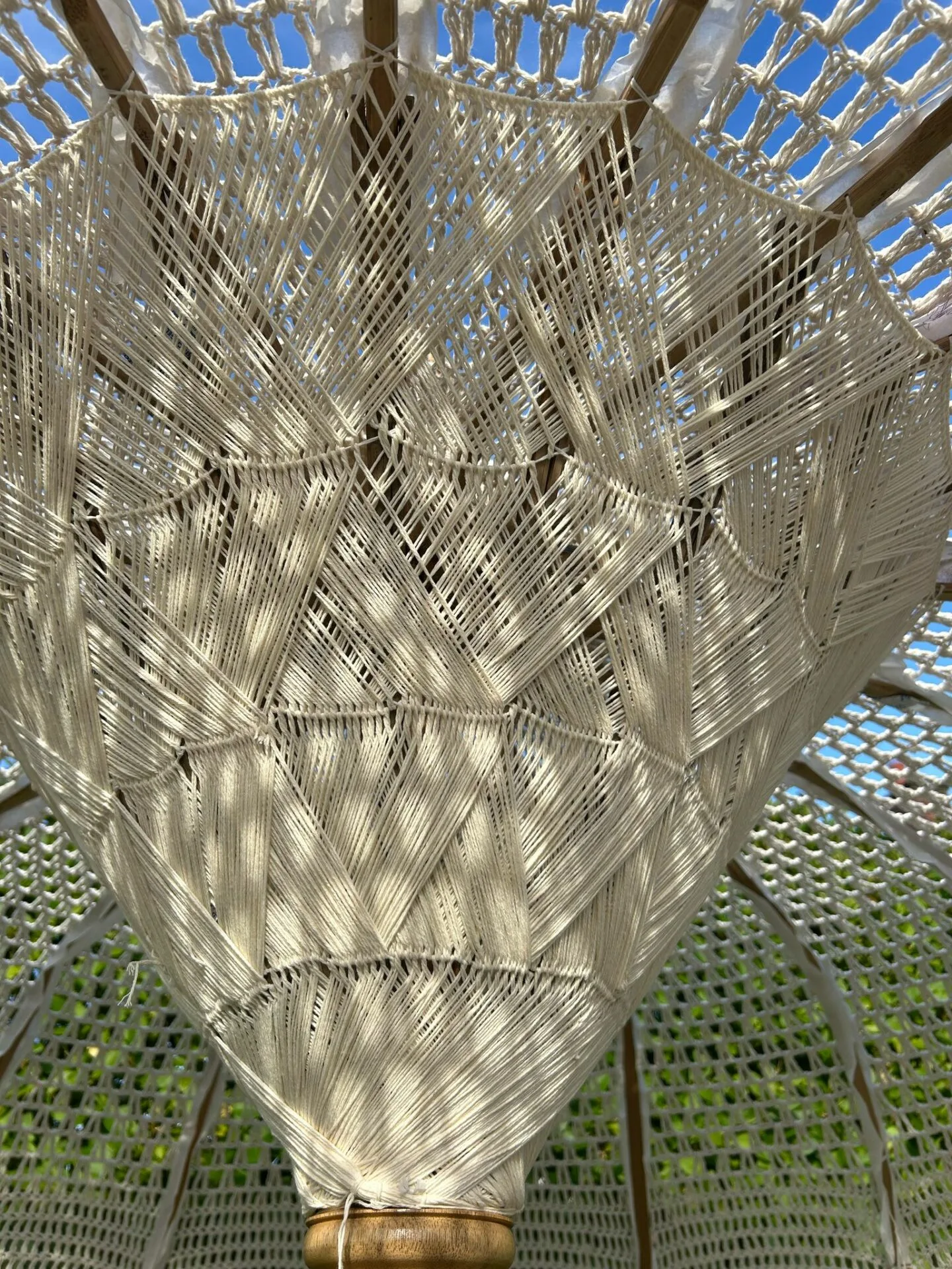 Balinese Round Bamboo Parasol – Linen