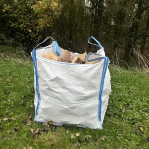 Kiln dried oak firewood in bulk bags